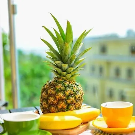 Charming Sunny Apartment+swimming Pool 아파트