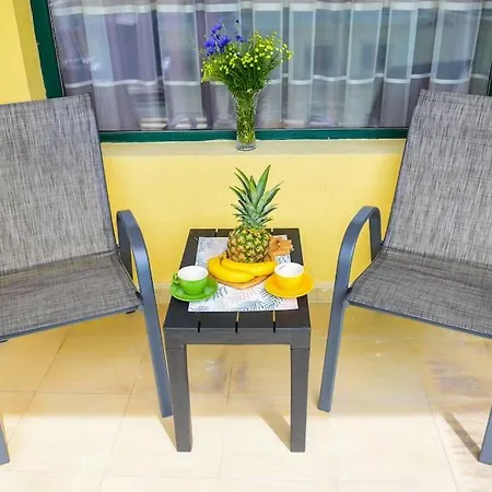 Daire Charming Sunny Apartment+swimming Pool