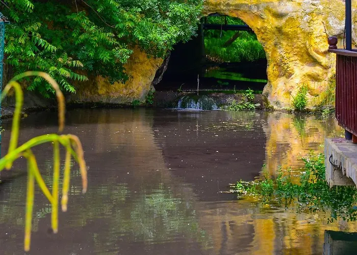 Daire Charming Sunny Apartment+swimming Pool